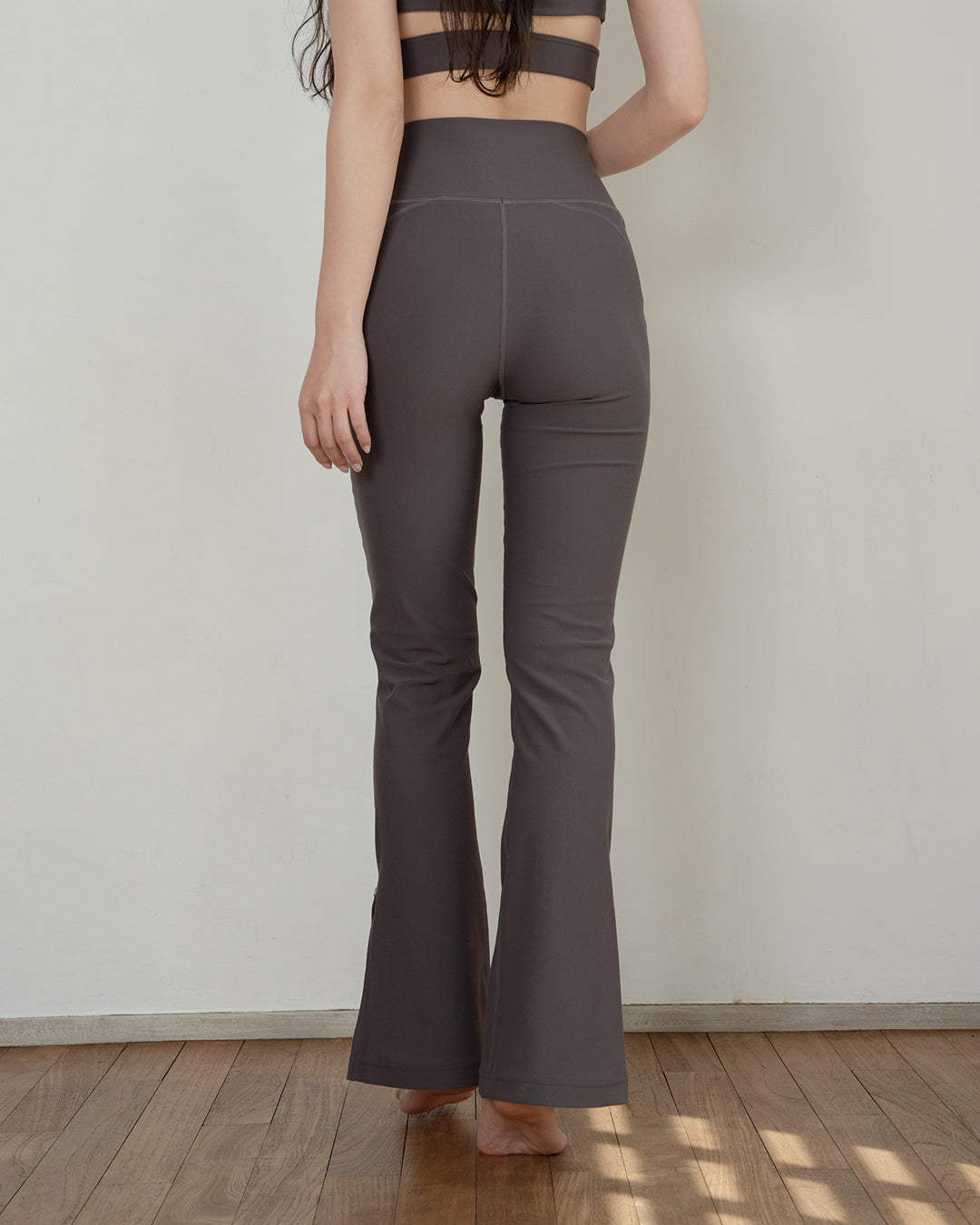 High Waist Flare Leggings　ハイウエストフレアレギンス